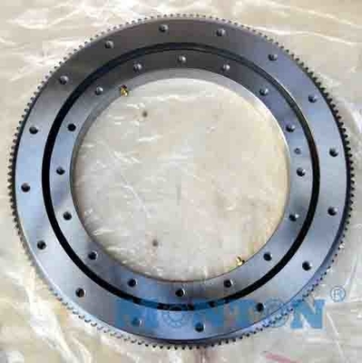 XSU140644 574*714*56mm Cross Roller Ring Wind Turbine Slewing Bearing